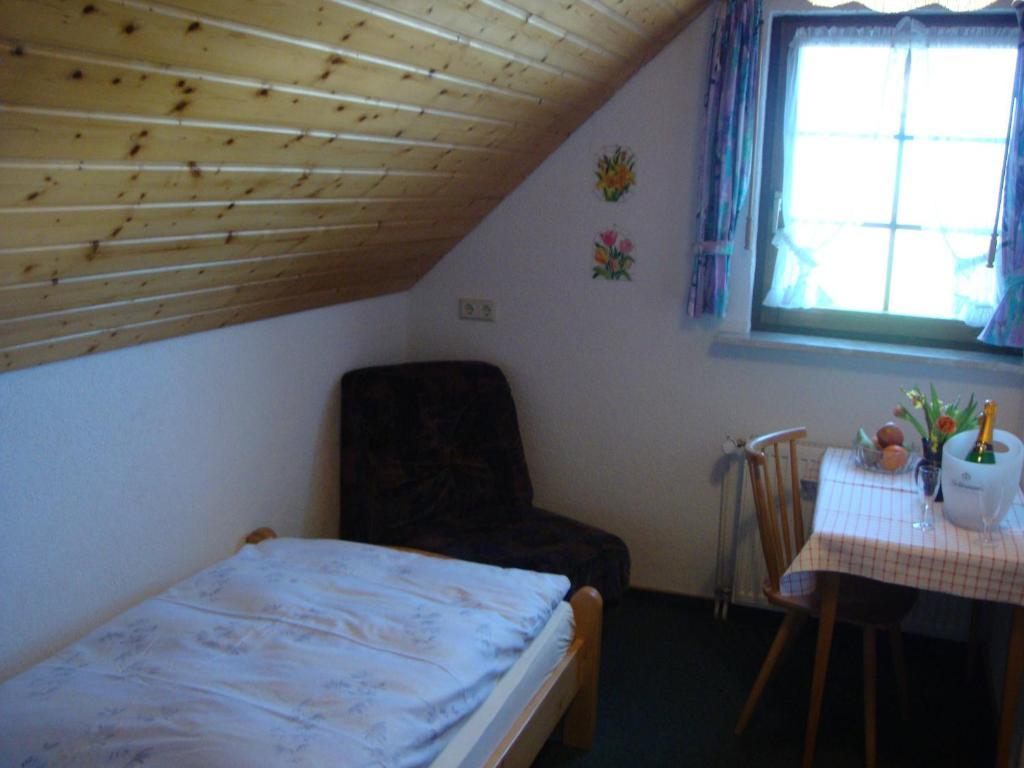 Mettenberger Hof - Pension Grafenhausen Quarto foto